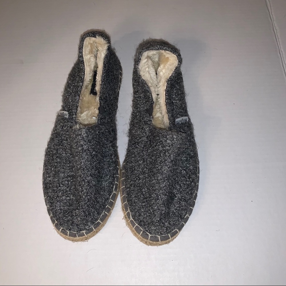 Zerostress Wool Slippers